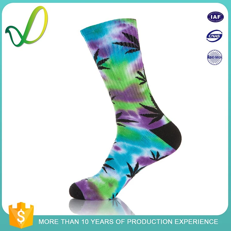 New Design Athletic Custom Skateboard Socks Manufacturer
