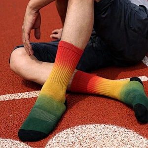High Quality Design Custom Cotton Nylon Colorful Socks Men