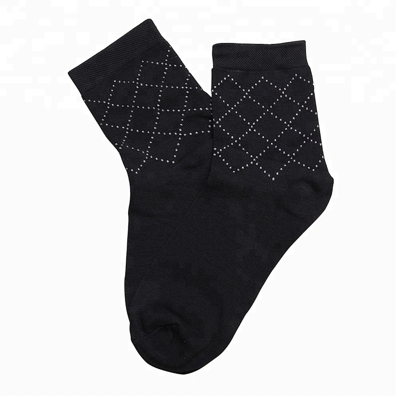 High Quality Soft Fashion Custom Socks Mens With Logo