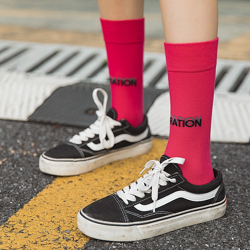 2020 new product cool large sport socks for women