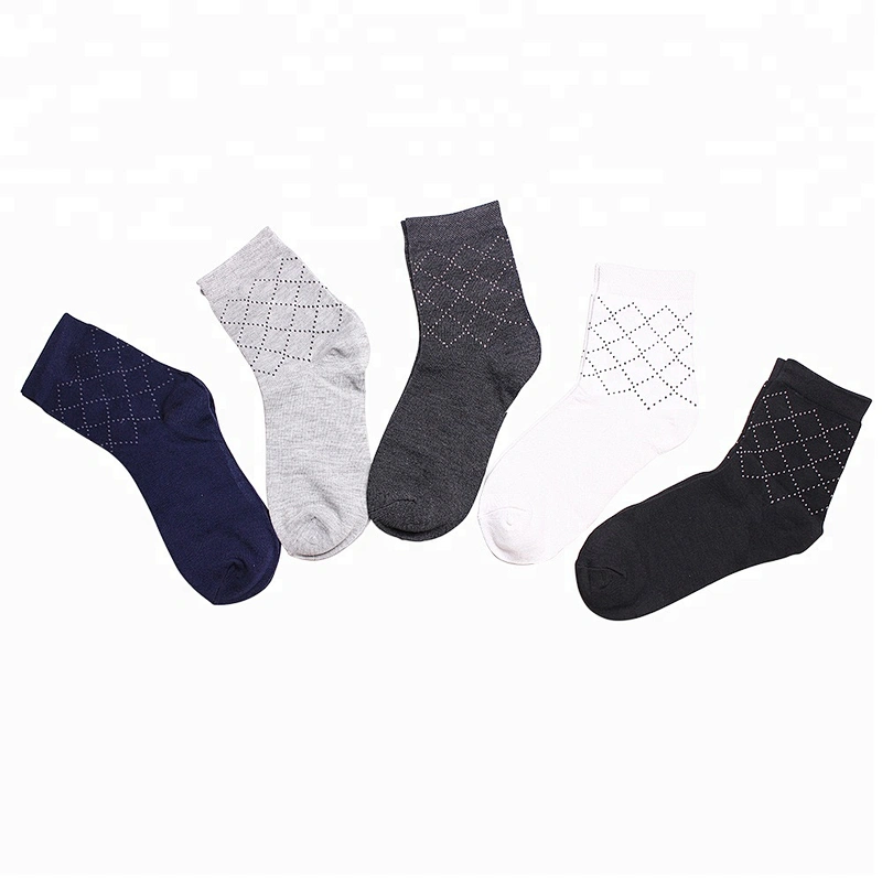 High Quality Soft Fashion Custom Socks Mens With Logo