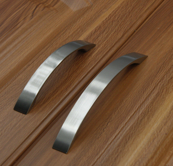 CABINET HANDLE MH-015