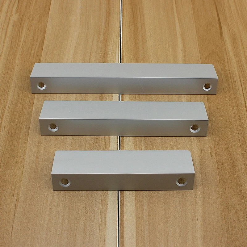 CABINET HANDLE MH-060