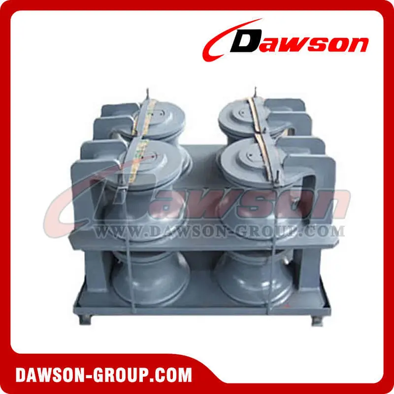 Marine cast roller chock