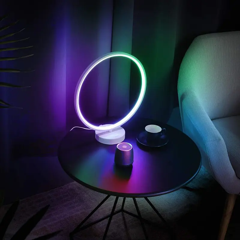 Modern design 4 lighting speed colorful table lamp