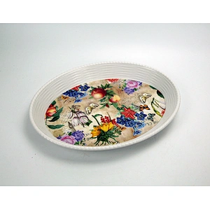 Printed white  cutlery set and  food  gold charger plate