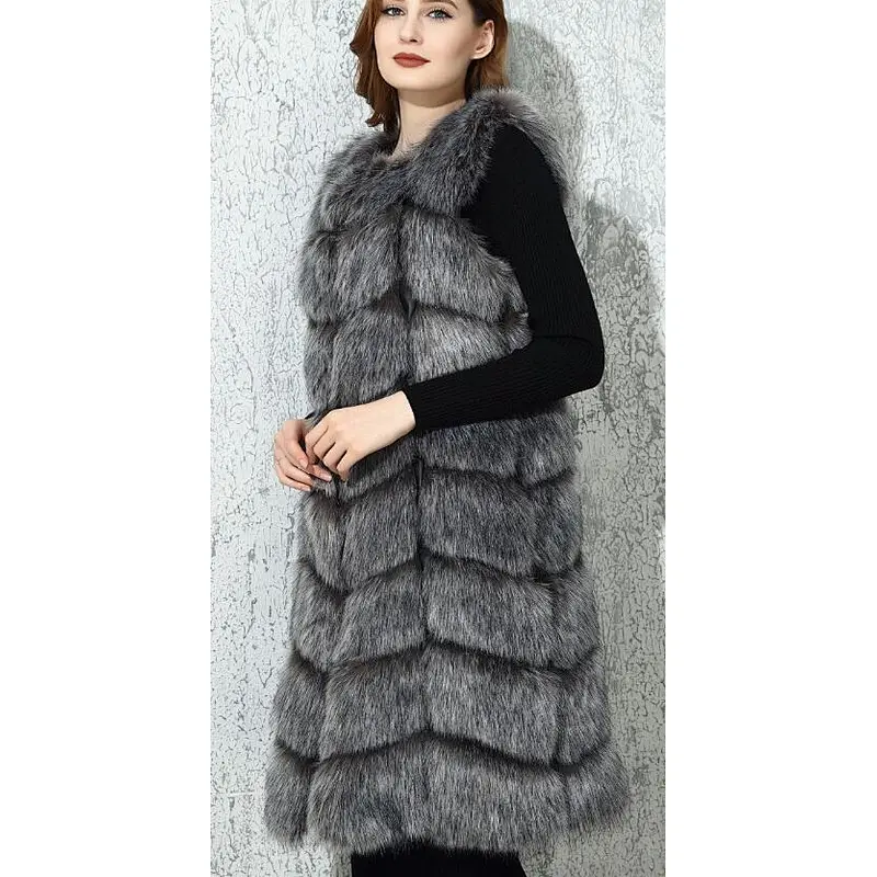 FUR COAT