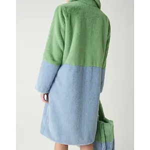 FUR COAT
