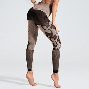Ladies Seamless Yoga Suit jacquard suit