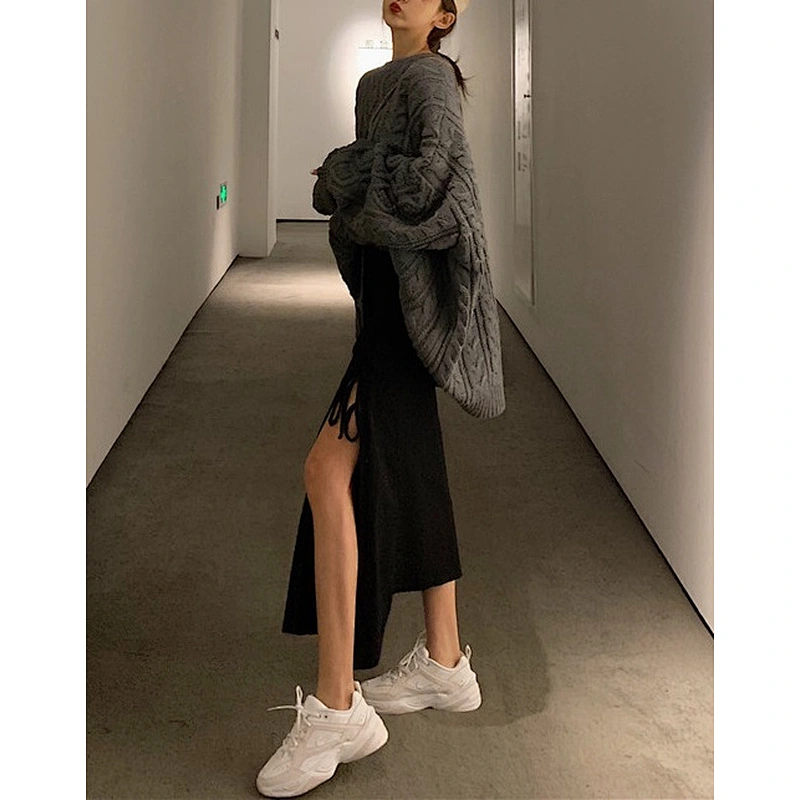 Ladies slit long skirt
