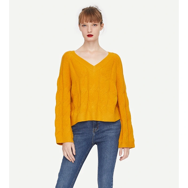 Ladies V-neck pullover sweater