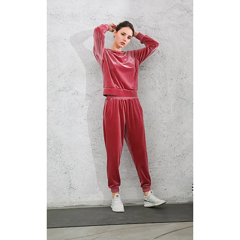Ladies velvet sweater+jogger suit