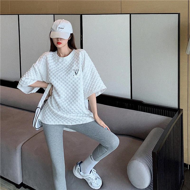 Ladies loose fit long top pullover shirt