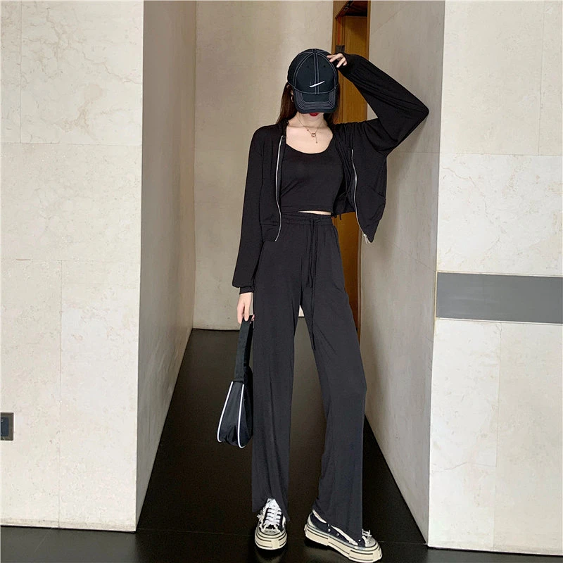 Ladies casual knit suit