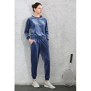 Ladies velvet sweater+jogger suit