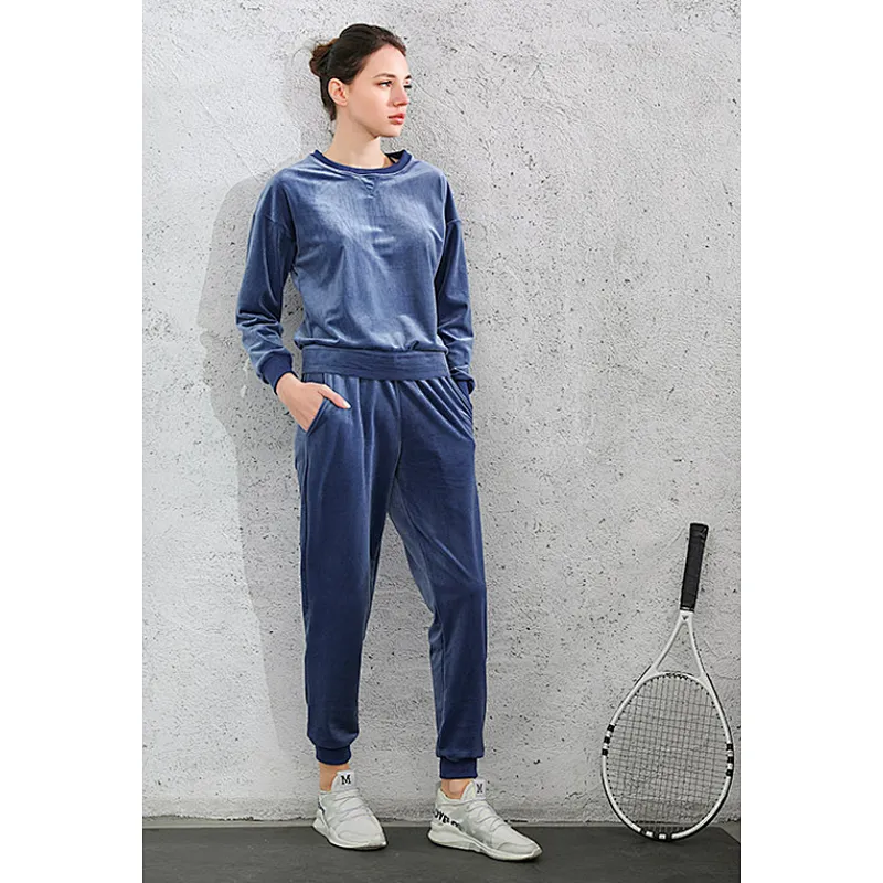 Ladies velvet sweater+jogger suit