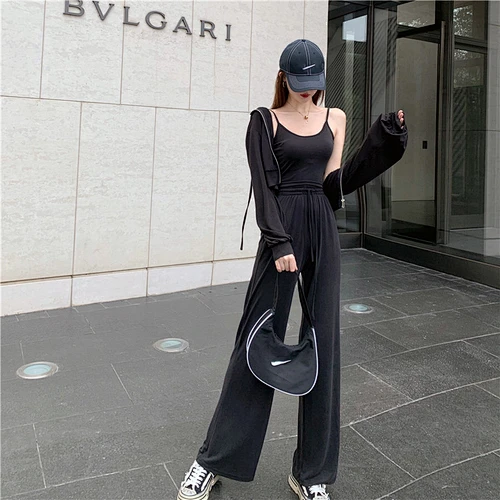 Ladies casual knit suit