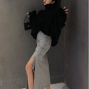 Ladies slit long skirt