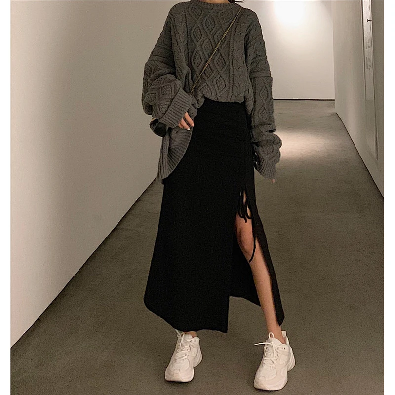 Ladies slit long skirt