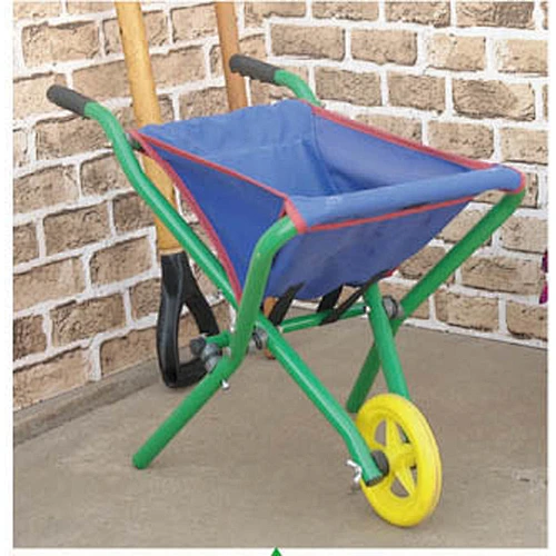 KID'S WHEELBARROW
