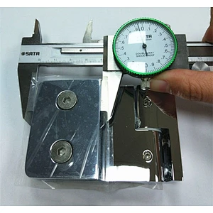 90 Glass to Wall Brass Shower Door Self-Rising Hinge