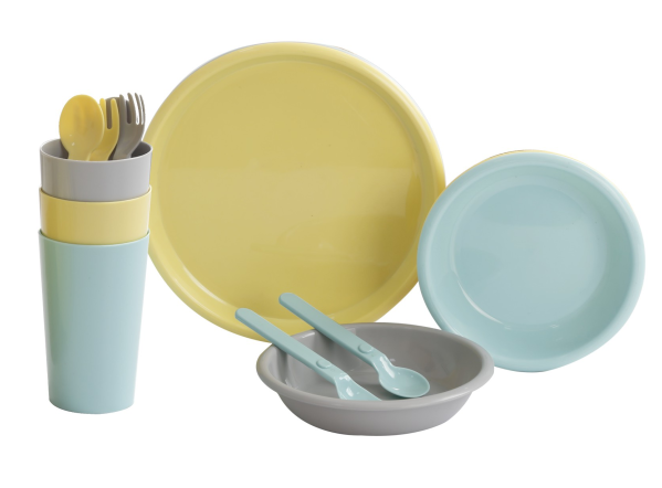 plastic cutlery set