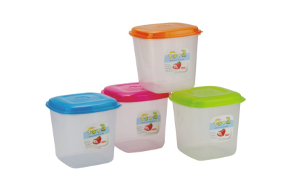 plastic storage with lid