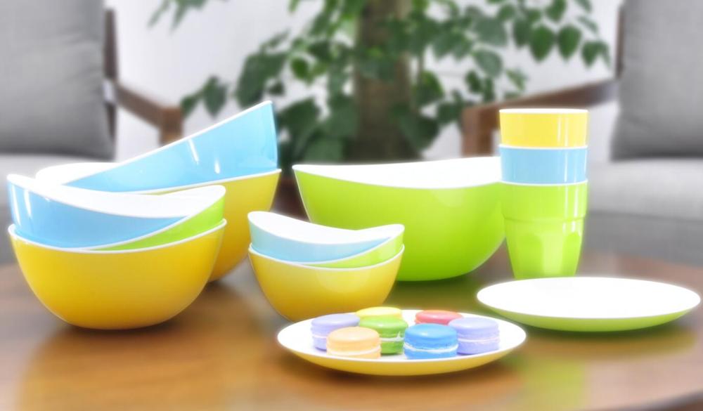 plastic water cup