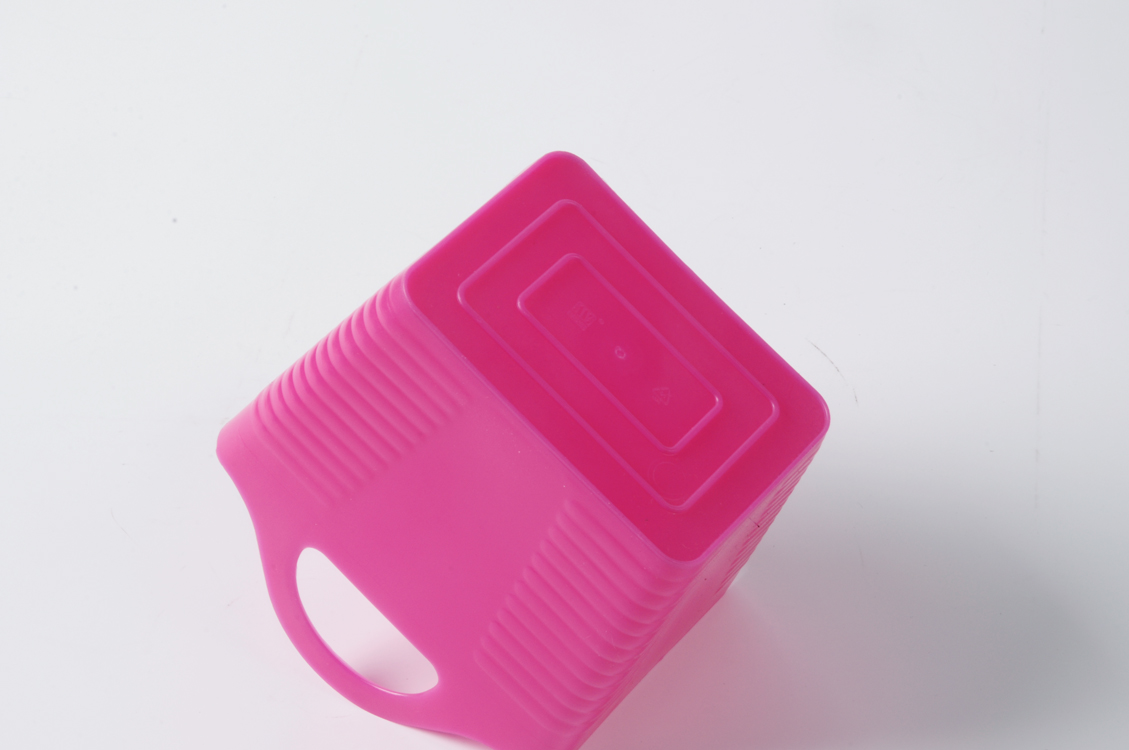 flexible dustbin