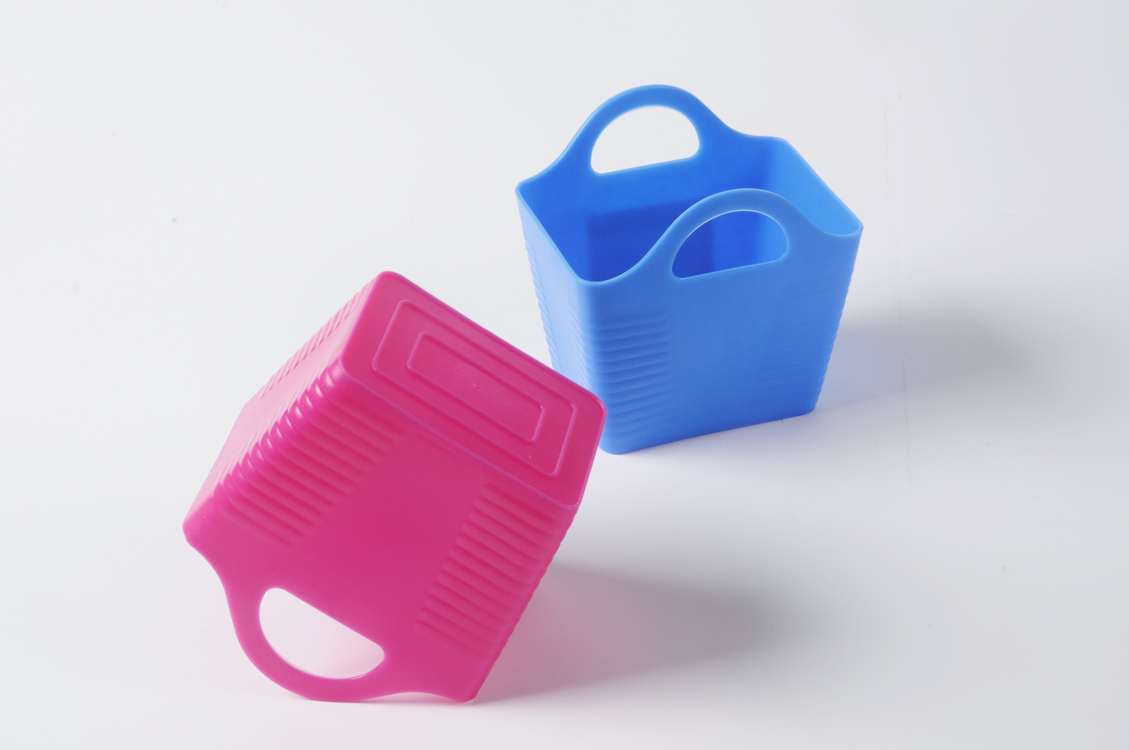 flexible dustbin