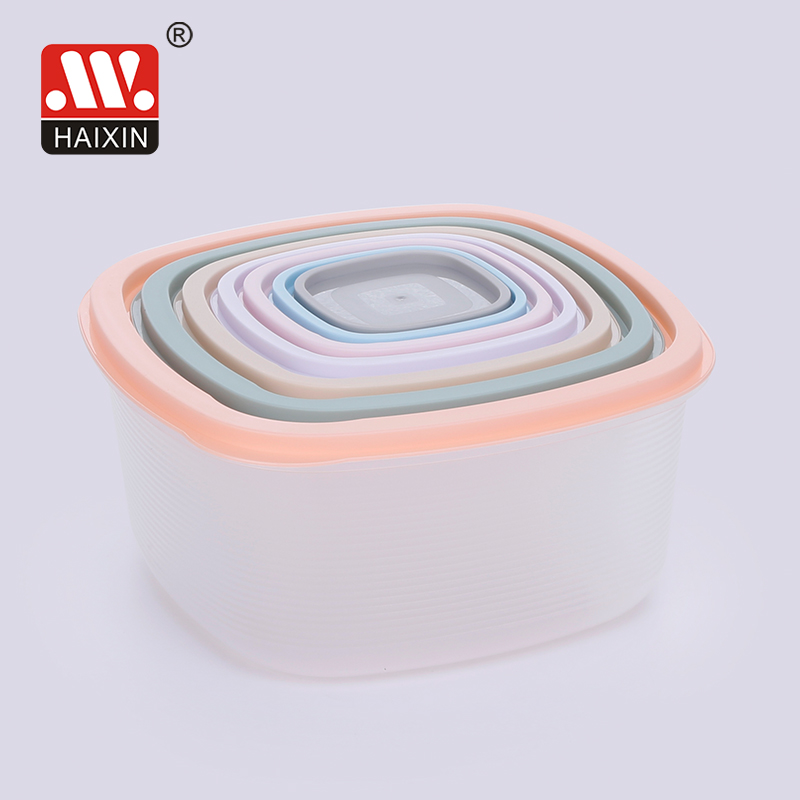 plastic food containers with lids