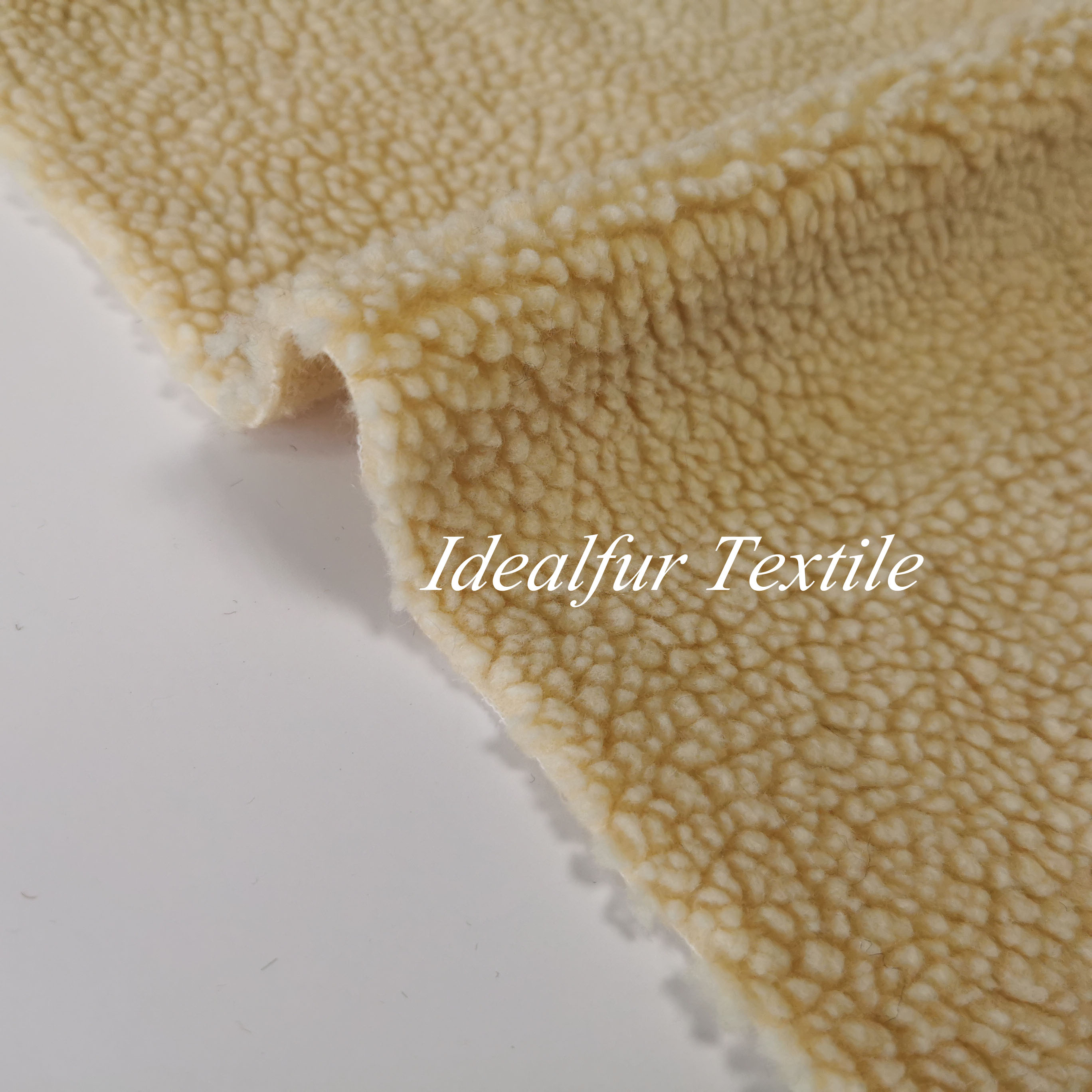 100% Polyester Colorful Faux Sheep Fur Sherpa Fleece Fabric For Making Coats Lining