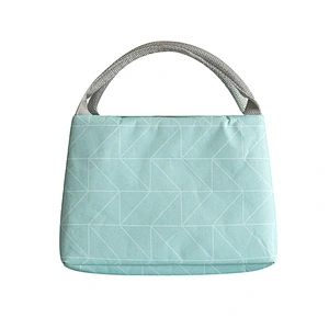 2020 hot-selling Custom reusable travel picnic lunch grocery bags insulated Zip Closure Foldable Tote Lunch cooler bags