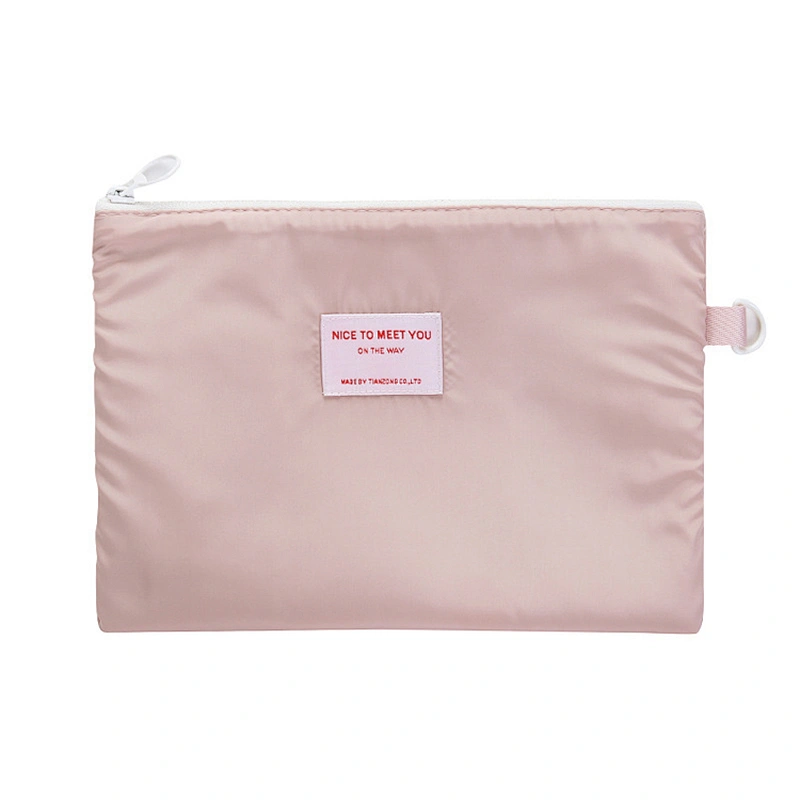 Latest Portable silicone pouch surgical face masking clip holder storage bag Masking storage case
