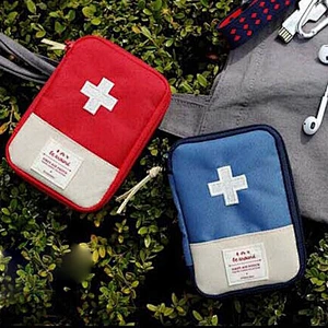 Plastic Face Masking  Storage Bag Clip Folder Masking Holder Bags / Foldable Storage Bag for Masking