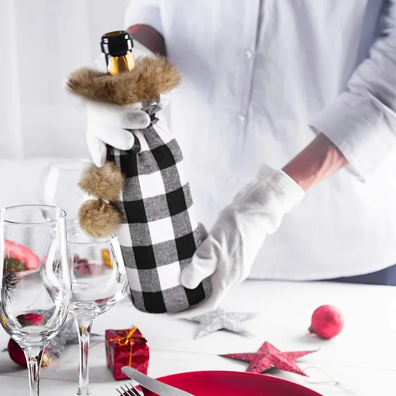 Christmas Plaid Wine Bottle Covers Plaid Wine Bottle Holder Sweater Faux Fur Wine Bottle Bags for Christmas Party