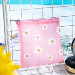 Masking Keeper bag Masking Storage Bag with clip to attach The little Daisy in the storage bag is lovely