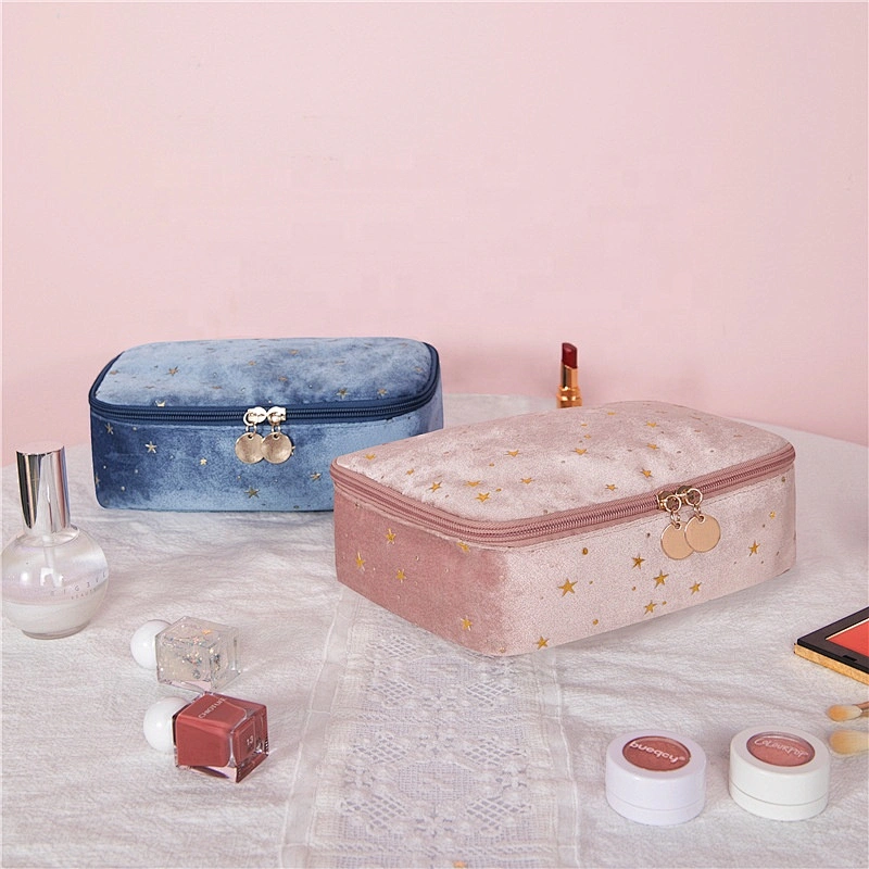 Custom Logo Women Hand Lady Luxury Fake Fur Makeup Clutth Bags Customized Chrisma Promotional Gift Bags Pink Cosmetic Bags