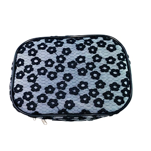 OEM/ODM Waterproof daisy embroidery Women Travel Makeup Organizer Cosmetic bag basket Case Bags with handles