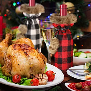 Christmas Plaid Wine Bottle Covers Plaid Wine Bottle Holder Sweater Faux Fur Wine Bottle Bags for Christmas Party