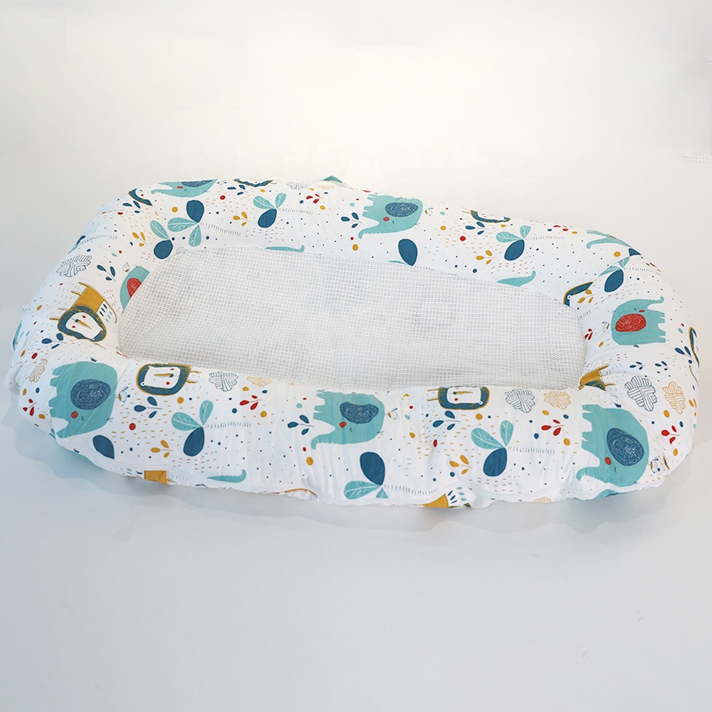 Wholesale OEM ODM Travel 0-24 Months Infant Newborn Sleeper 100% Cotton Breathable Baby Lounger Nest with Pillow