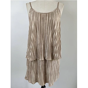 Women Elegant Sleeveless Pleated Camisole