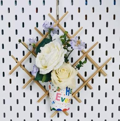 DIY lanyard flower basket with glue gun.