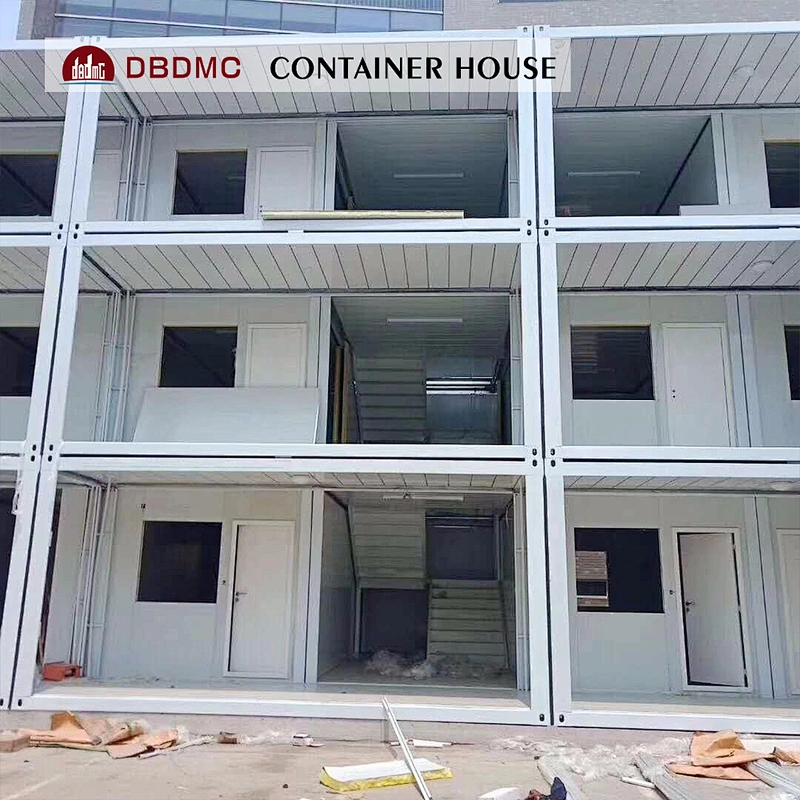 Low Cost Prefab China Expandable 2 Bedroom Poland Shipping Container House Luxury Beach