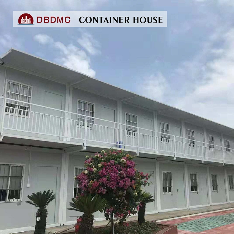 Easy install flat pack container house