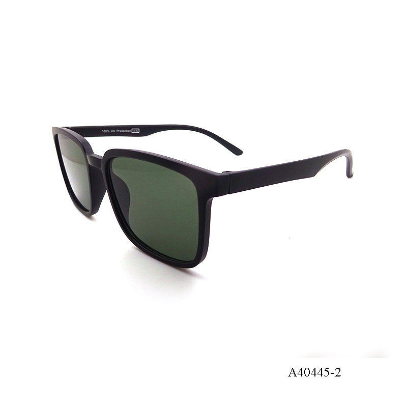 China Oversized Square Sunglasses Supplier
