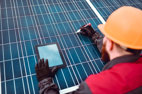 solar panel charge controller