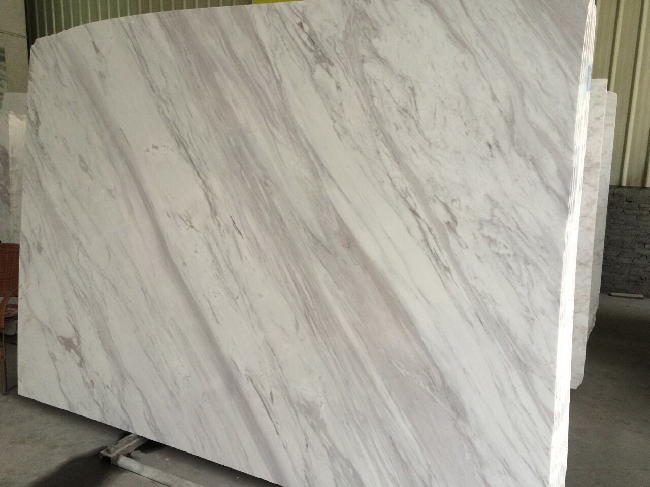 WHITE VOLAKAS -B (1)_看图王.jpg WHITE VOLAKAS -B (1)_看图王.jpg