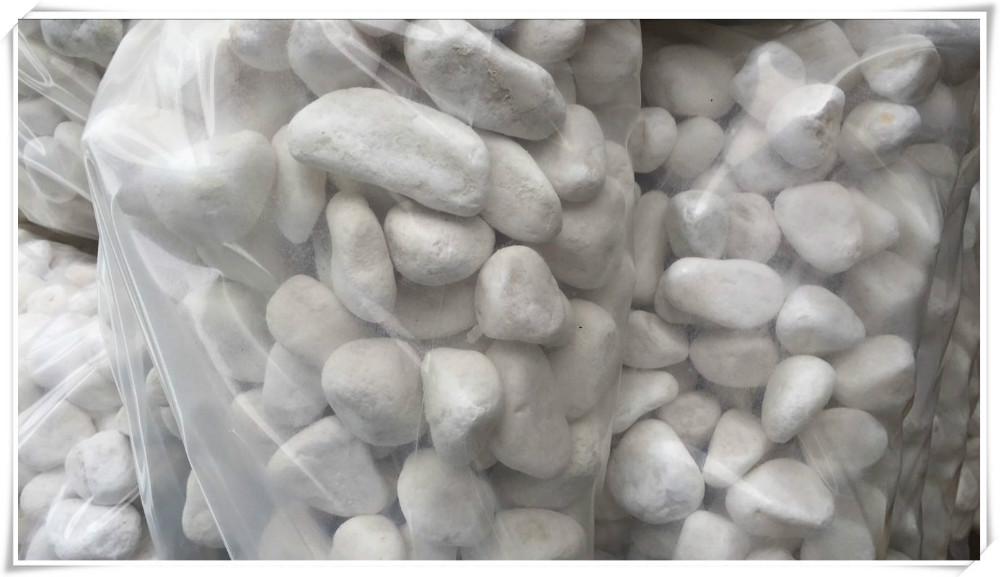 Snow white pebbles-1.jpg