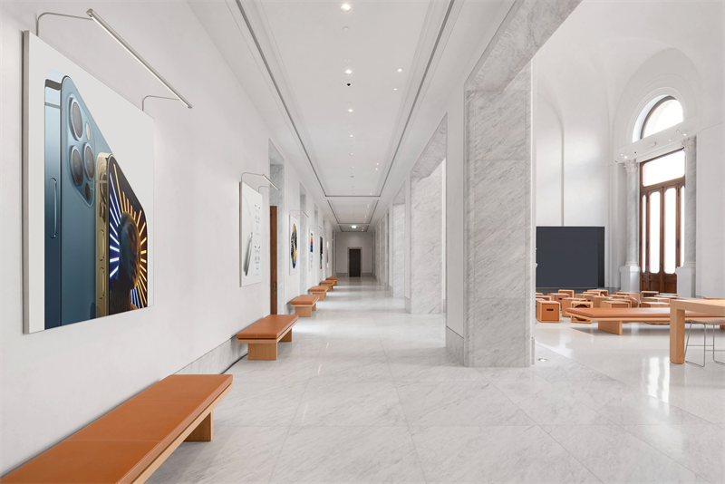 white marble wall tiles